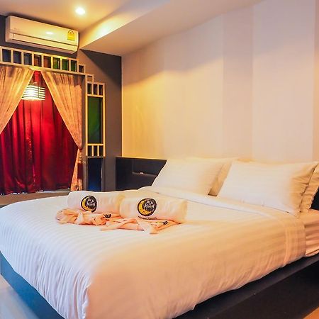 De Ja Moon Hostel Chiang Mai Eksteriør bilde